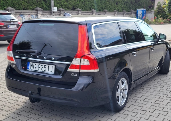 Volvo V70 cena 38900 przebieg: 198200, rok produkcji 2015 z Pilawa małe 596